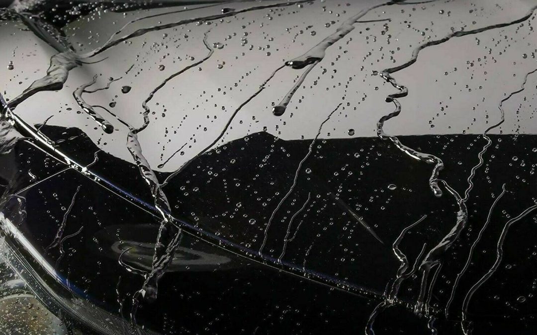 Čo je to hydrofóbnosť a prečo sa oplatí mať auto s hydrofóbnymi vlastnosťami?